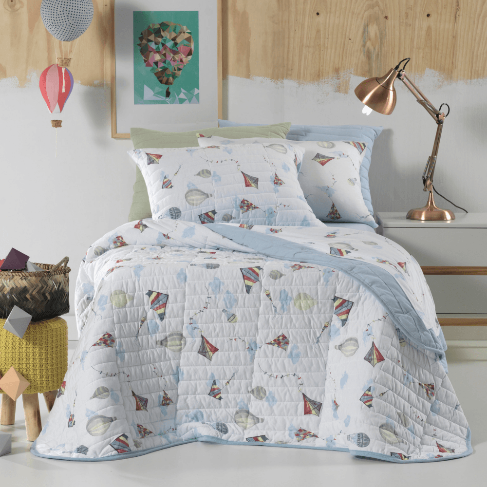 Jogo De Colcha Infantil Altenburg Aventura No Ceu Mooun