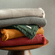 Manta-para-Sofa-Buddemeyer-Luxus-Piquet-Amarela-1499-Ambientada